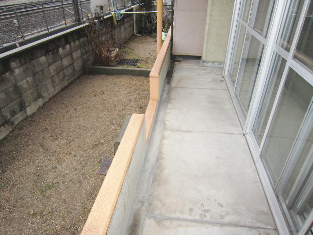 Balcony. (*^ 0 ^*)(*^ 0 ^*)(*^ 0 ^*)
