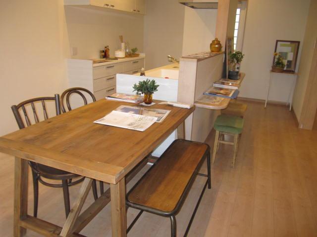 Kitchen. Indoor (09 May 2013) Shooting