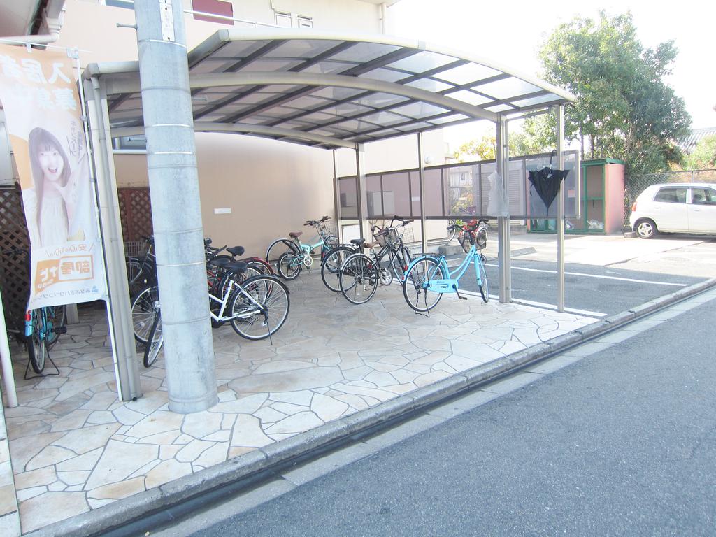 Other common areas. \ (^ 0 ^) / \ (^ 0 ^) / \ (^ 0 ^) /
