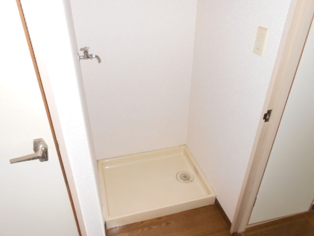 Other Equipment. It is indoor washing machine Storage!