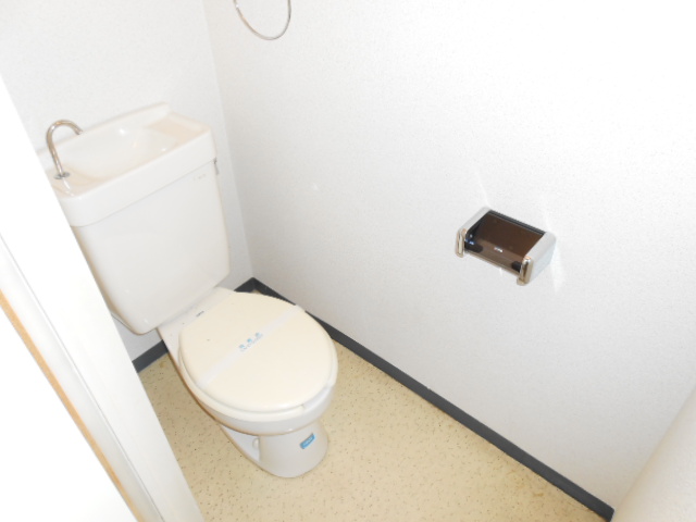 Toilet. Toilet!