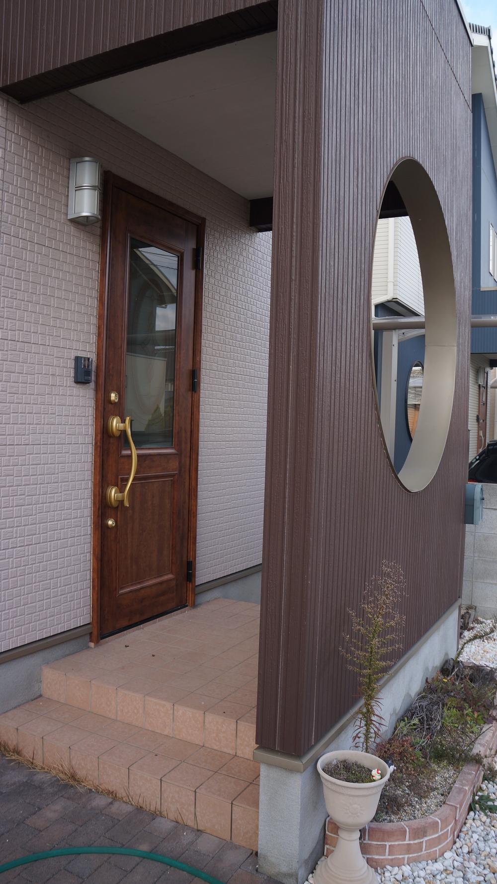 Entrance. Entrance ・ Approach is also very fashionable ☆ 