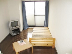 Living and room. ☆ Facebook + Twitter also listing a large number ☆