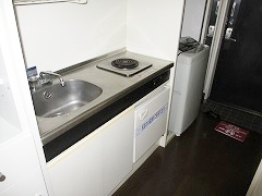 Kitchen. ☆ Facebook + Twitter also listing a large number ☆