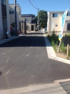 Local photos, including front road. Local (07 May 2013) Shooting