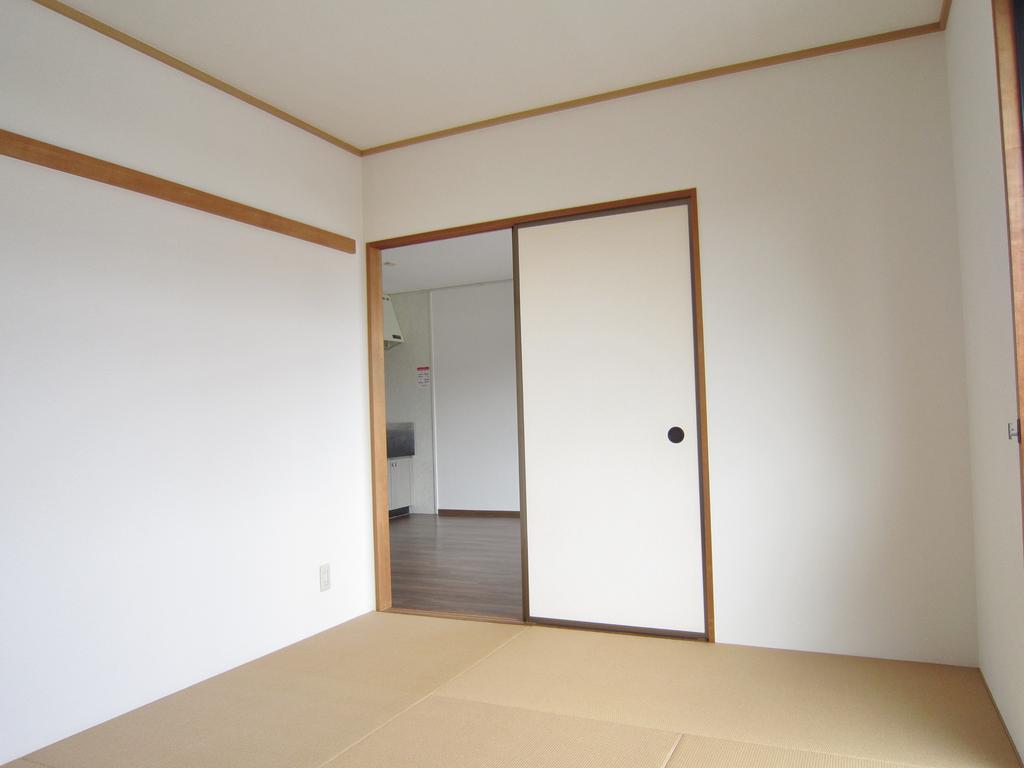 Living and room. (O⌒∇⌒o) (o⌒∇⌒o)