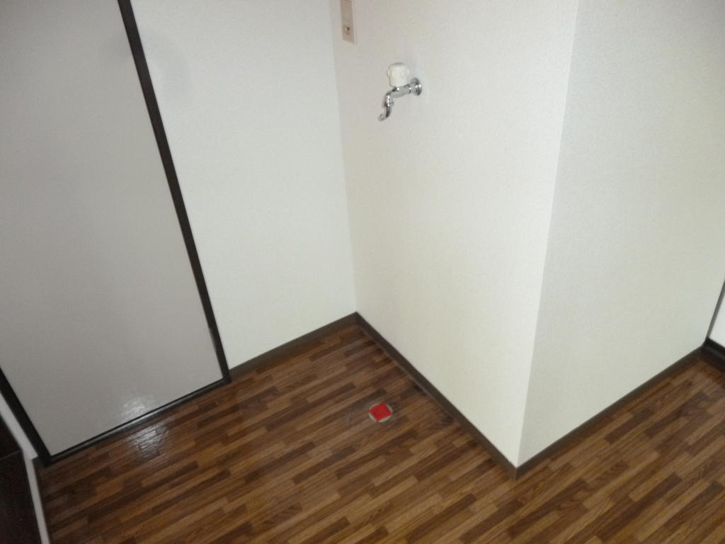 Other Equipment. Actual and different case because it is the image of the property is there ☆