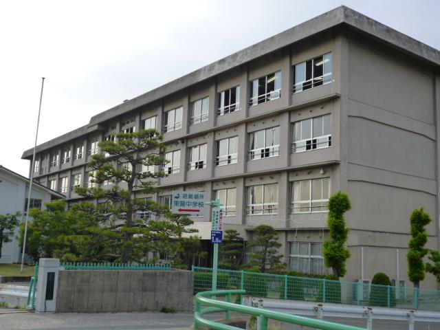 Junior high school. 1878m to Kurashiki Municipal Toyo Junior High School