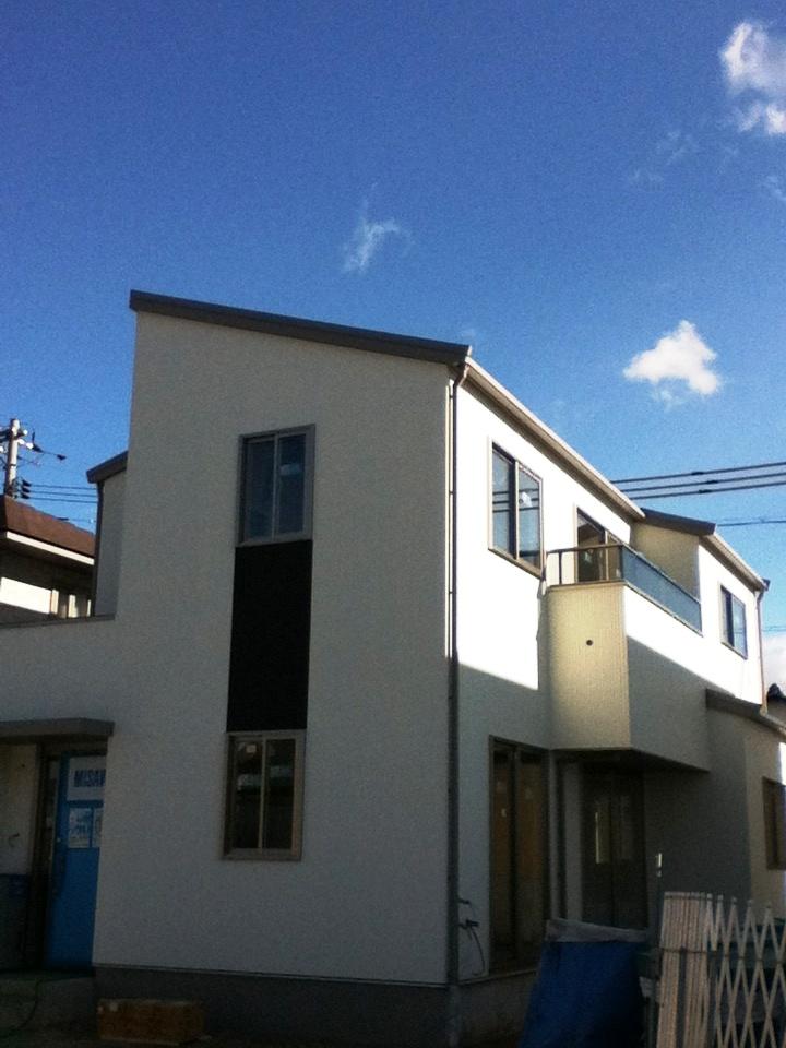 Building plan example (exterior photos). Building plan example (Hakuraku cho C No. land)