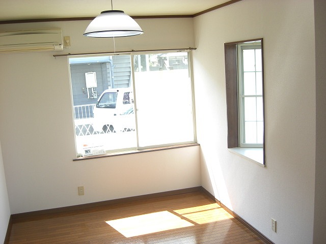 Living and room