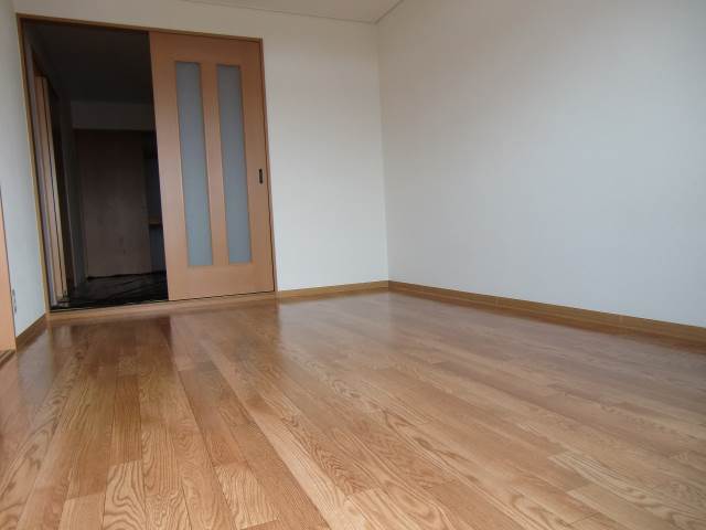 Other room space. Western-style 2
