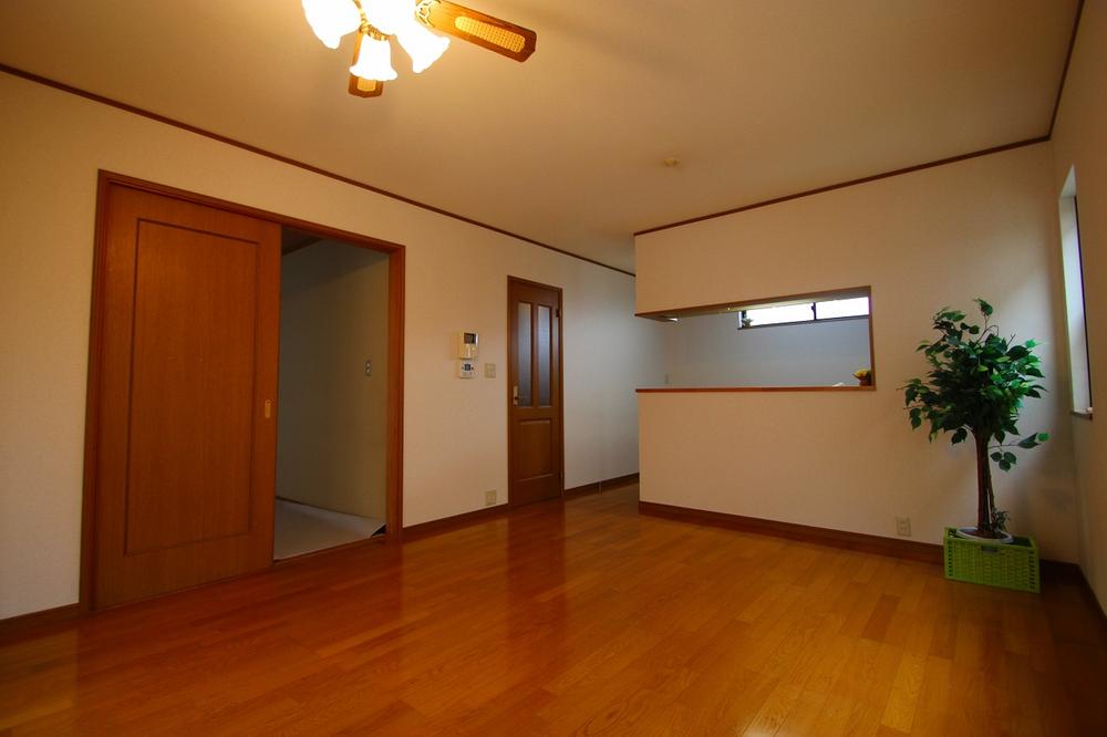 Living. Indoor (11 May 2013) Shooting