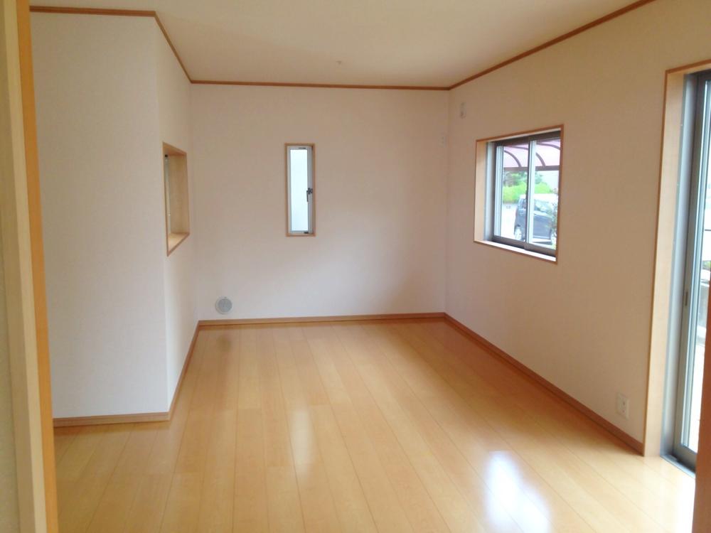 Living. Indoor (10 May 2013) Shooting