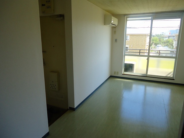 Living and room