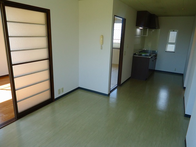 Living and room