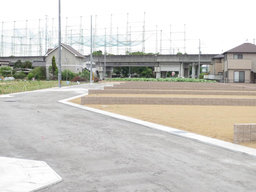 View photos from the local. View from local