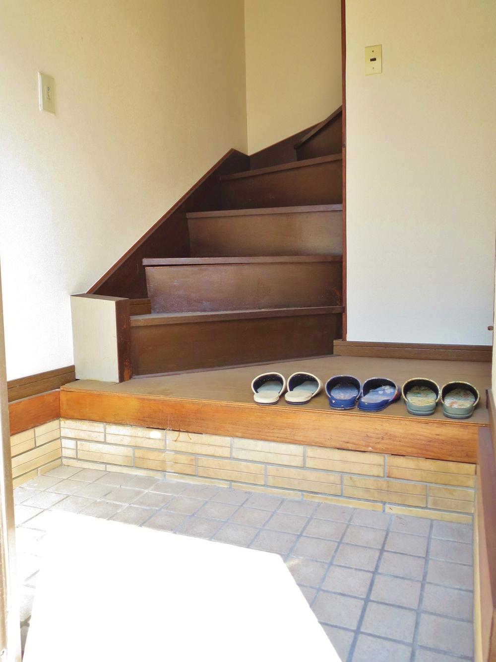 Entrance. Entrance part