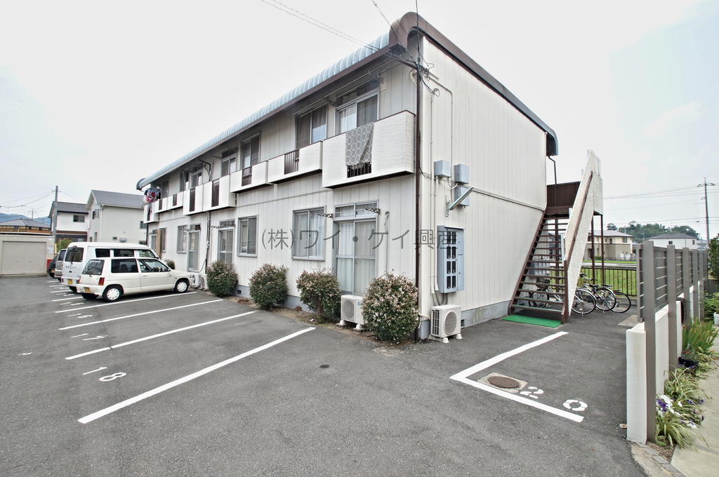 Building appearance. ☆ Apamanshop Kurashiki off the coast of new stores ☆