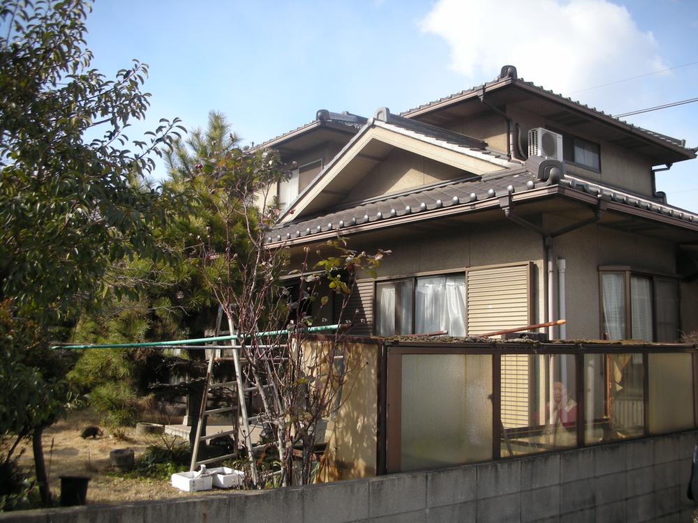 Local appearance photo. local