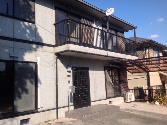 Local appearance photo. Local (12 May 2013) Shooting