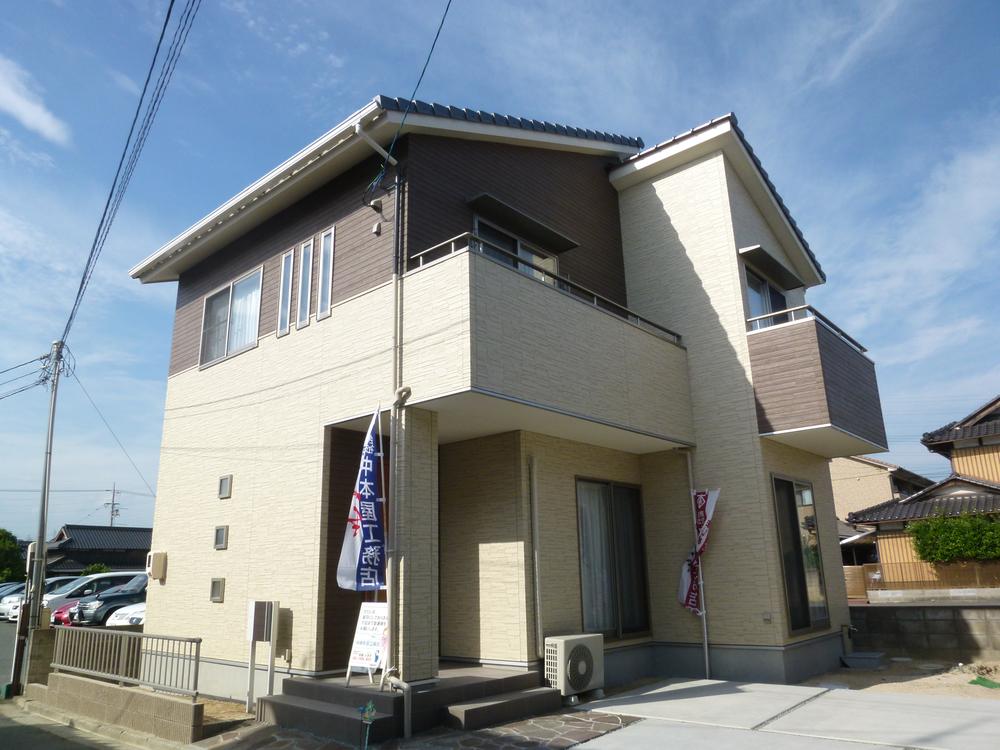 Local appearance photo. Close Route 2, It is also useful to traffic.