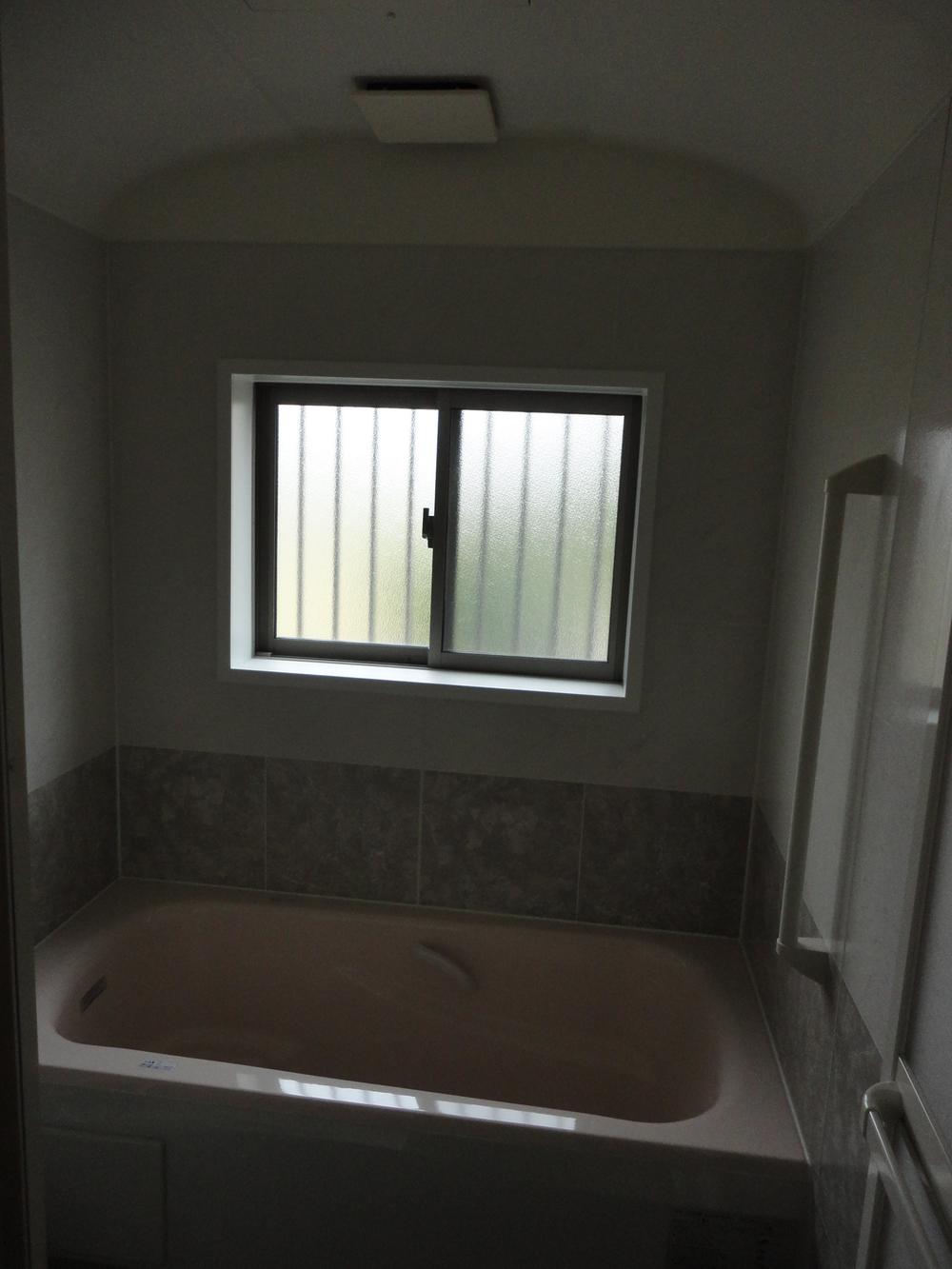 Bathroom. Indoor (March 2013) Shooting