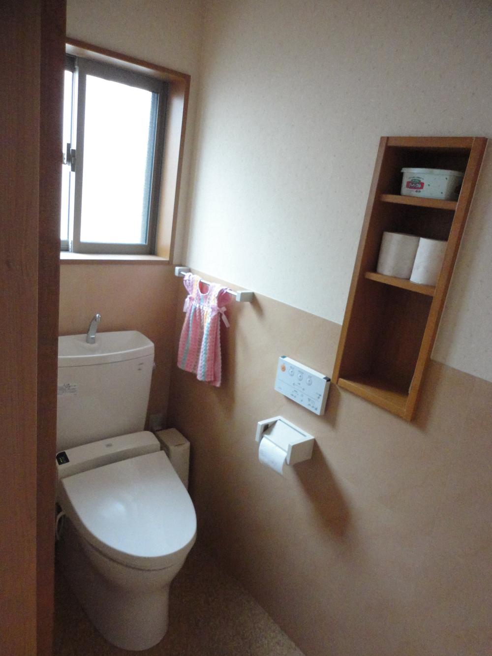 Toilet. Indoor (March 2013) Shooting