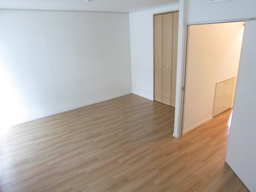 Living and room. (* ⌒O⌒ *) (* ⌒O⌒ *)