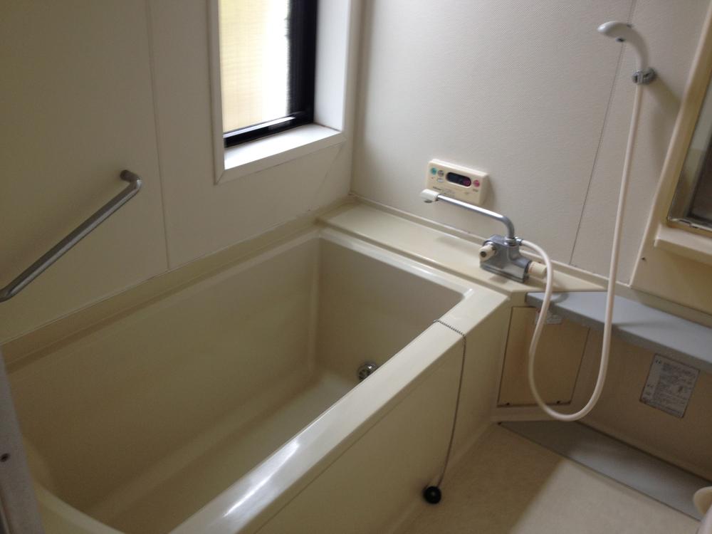 Bathroom. Indoor (September 2013) Shooting