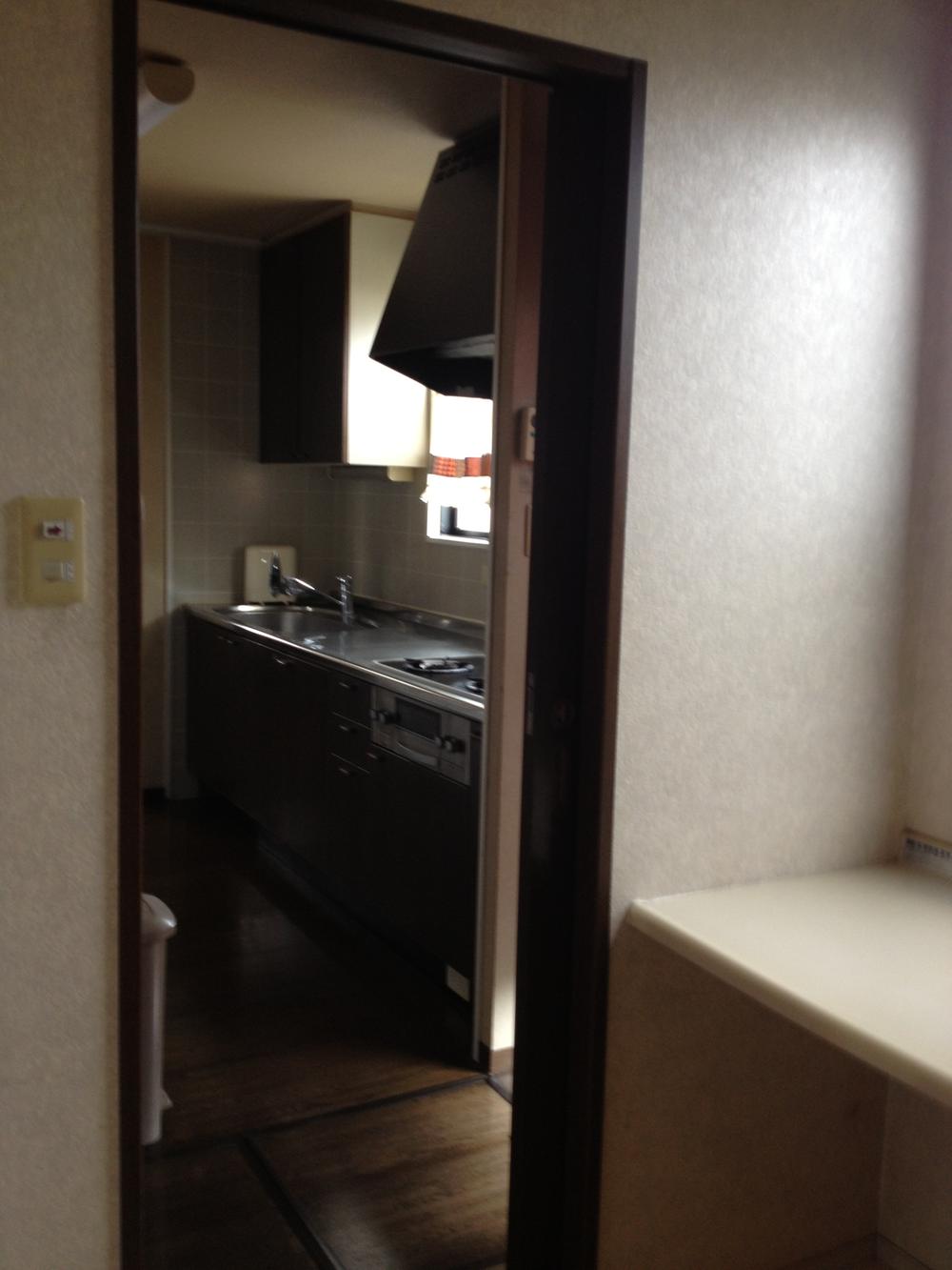 Same specifications photo (kitchen)