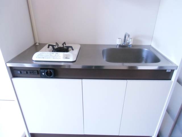 Kitchen. ☆ With gas stove ☆