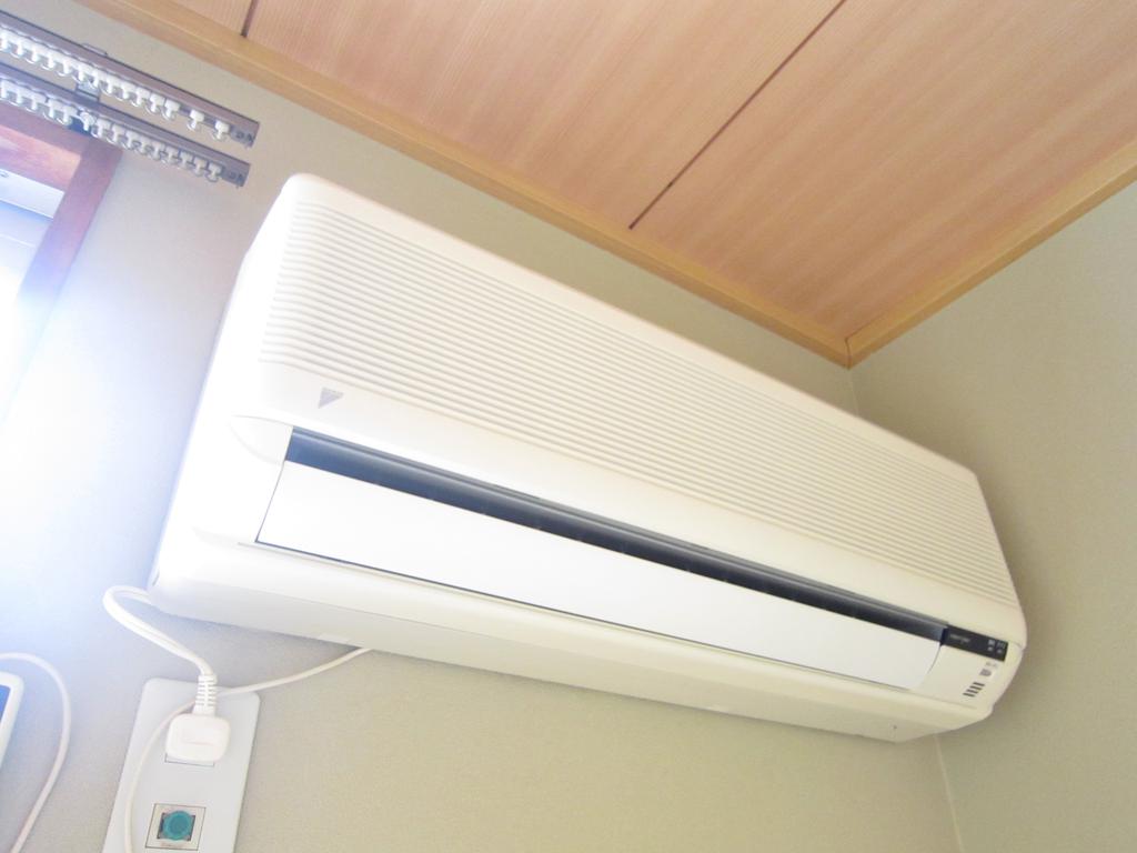 Other Equipment. (* ⌒O⌒ *) happy air-conditioned