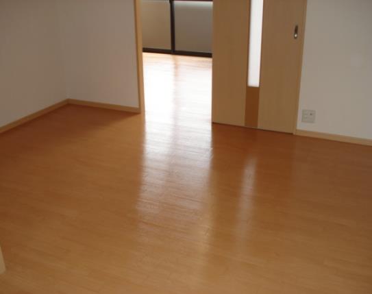 Living and room. (* ' `*) (*'` *) (* ' `*) (*'` *) (* ' `*)