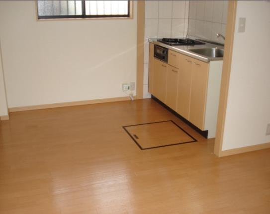 Living and room. (* ' `*) (*'` *) (* ' `*) (*'` *) (* ' `*)