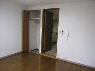 Living and room. ☆ 8 is a pledge of the room ☆