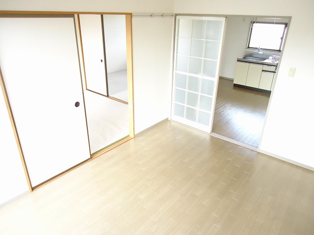 Living and room. ※ The image is what was previously taken. In reference.