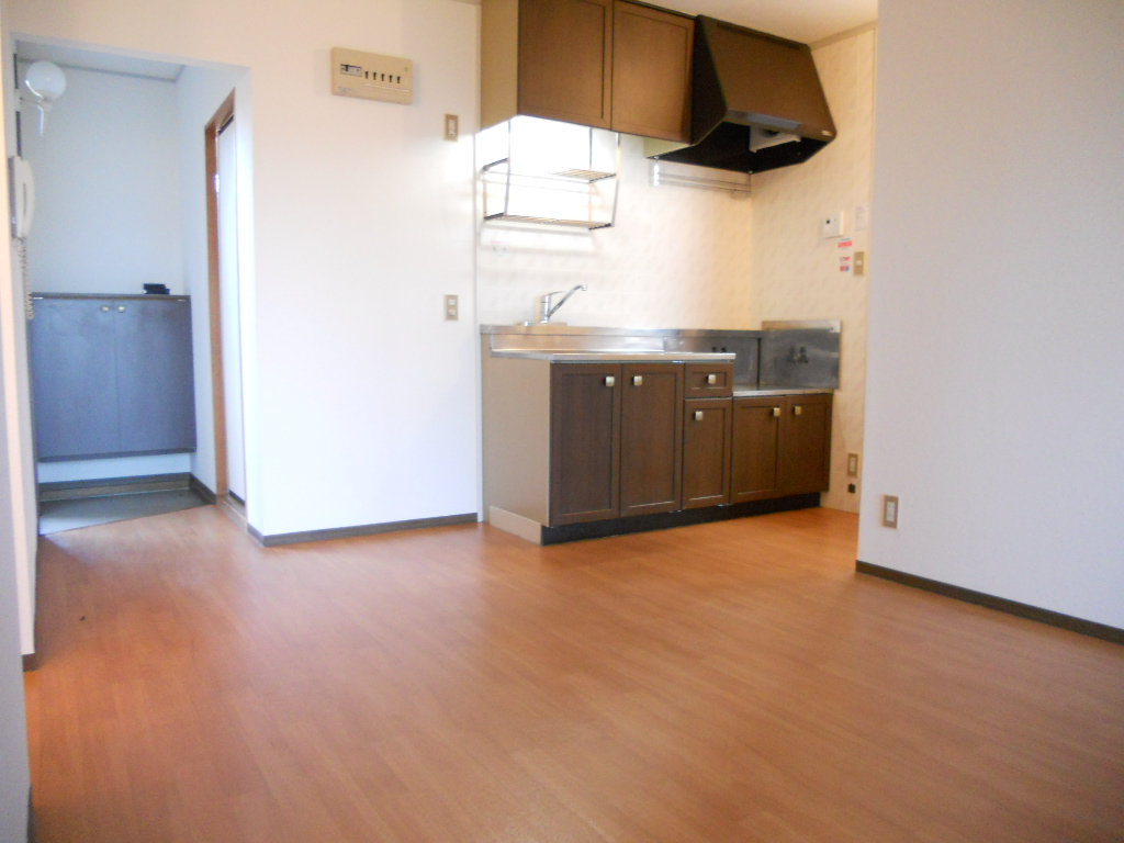 Living and room. DK is a space