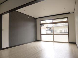 Living. Since the spacious living, Not troubled in the installation of furniture. ( ・ u ・ ) V large sofa - and dining table, You can put a variety such as shelf