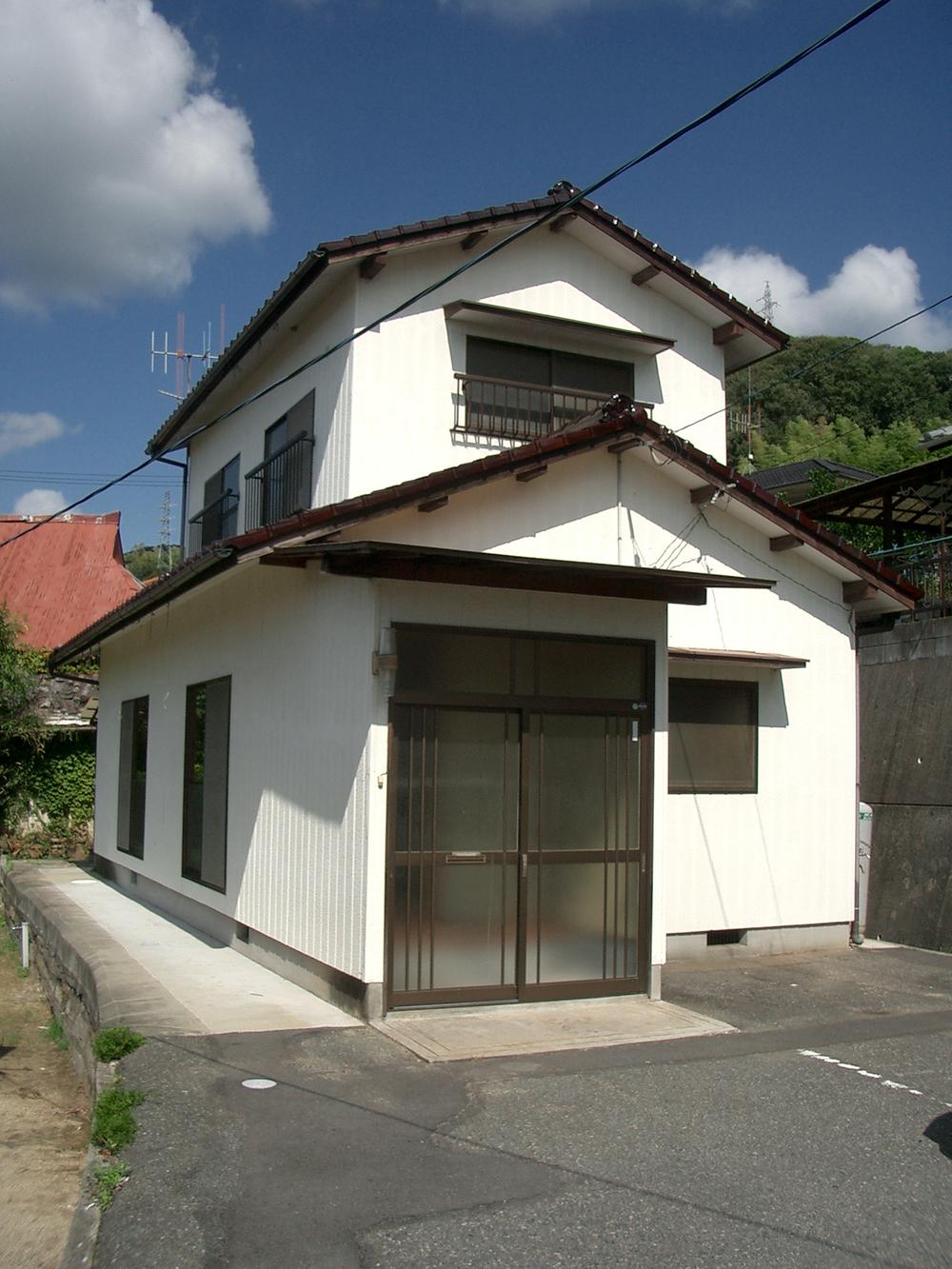 Local appearance photo