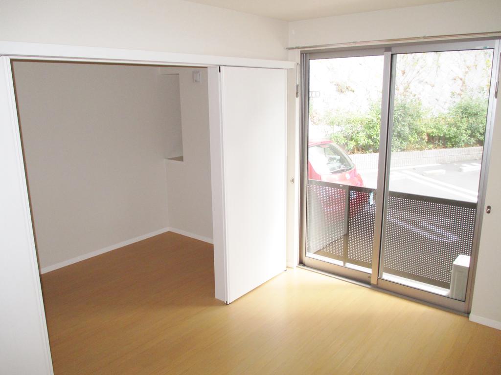 Living and room. (* ⌒O⌒ *) (* ⌒O⌒ *)