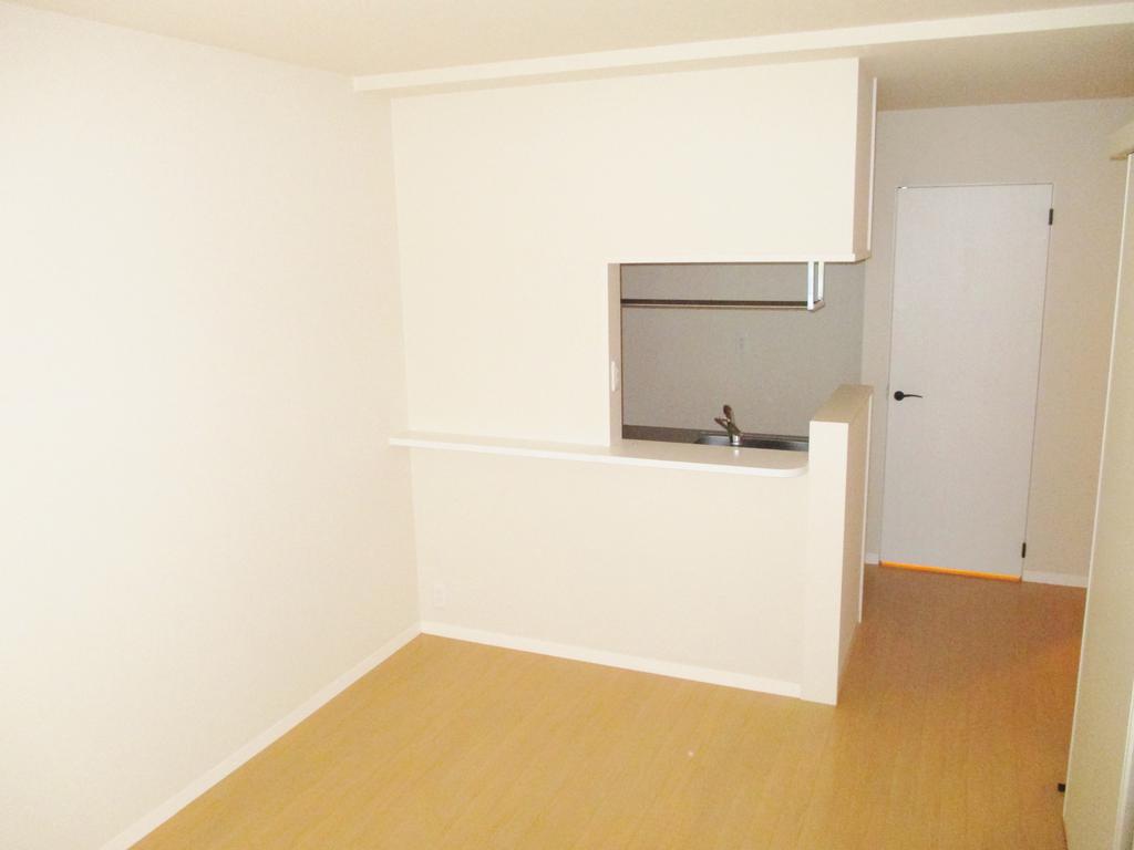 Living and room. (* ⌒O⌒ *) (* ⌒O⌒ *)