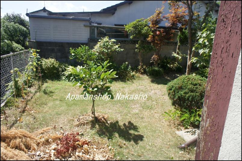 View photos from the dwelling unit