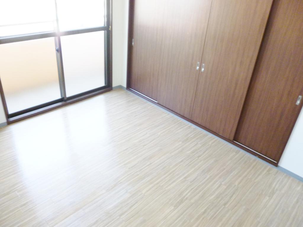 Living and room. (* ⌒O⌒ *) (* ⌒O⌒ *)