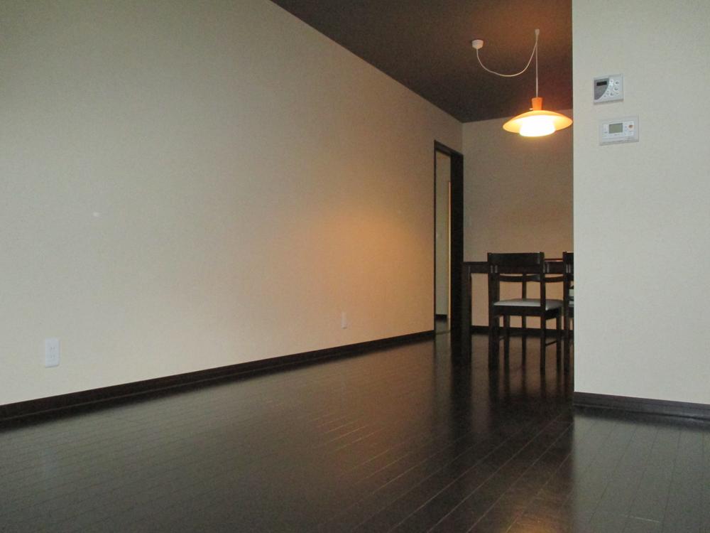 Living. Indoor (10 May 2013) Shooting