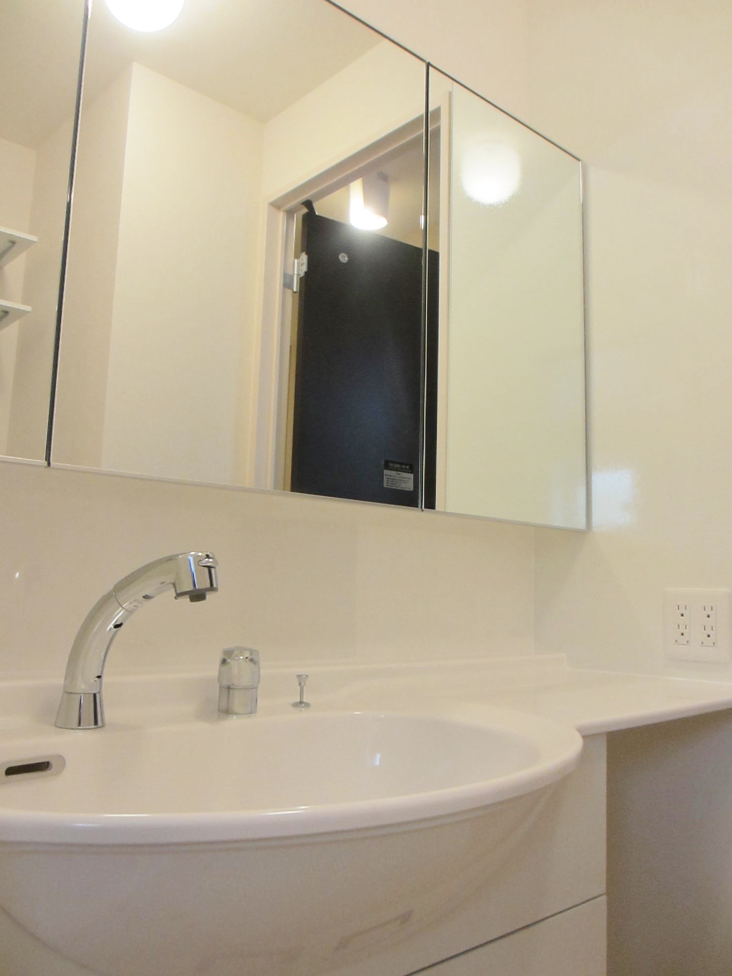 Washroom. ☆ ☆ It has become the same type of image photo ☆ ☆