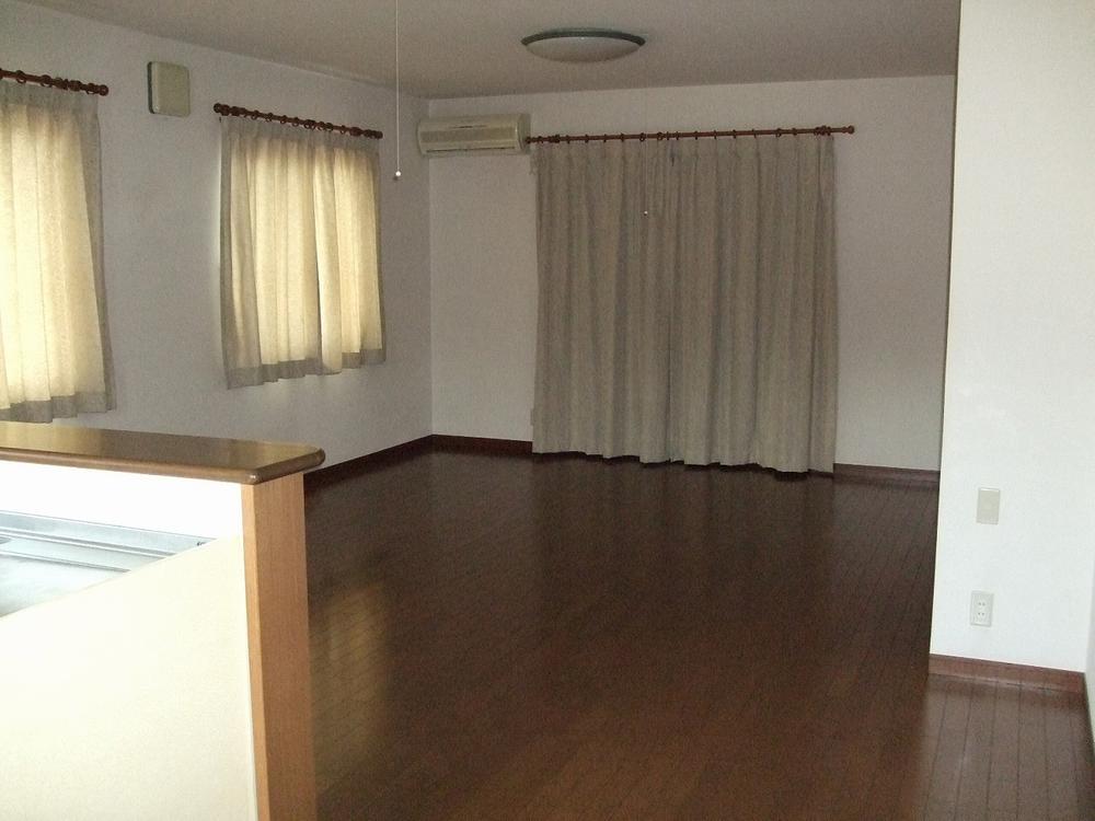 Living. Indoor (11 May 2013) Shooting