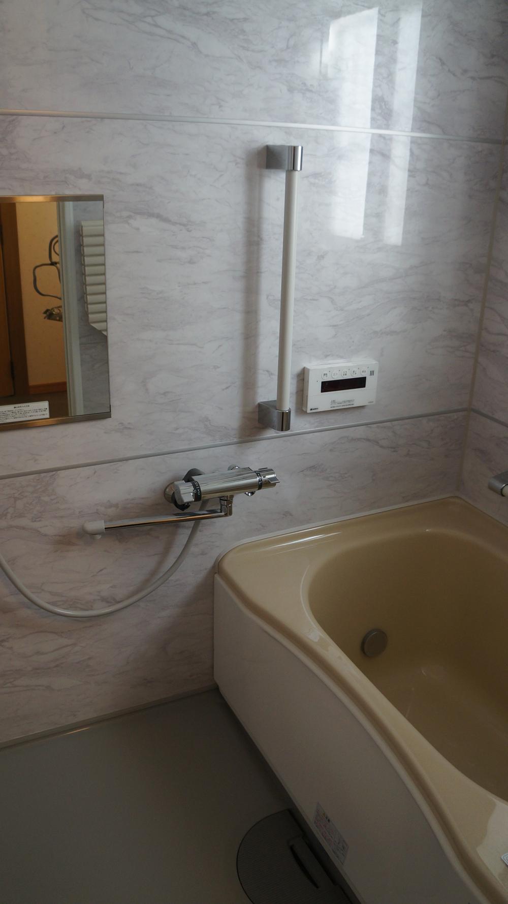 Bathroom. Indoor (11 May 2012) shooting Bathing also happy new ・ unused