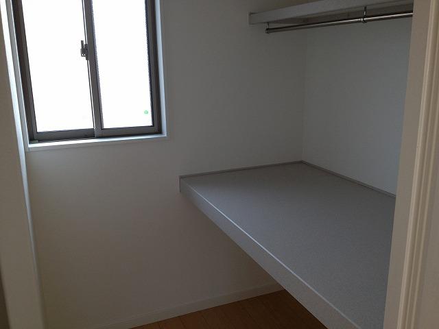 Receipt. Room (August 2013) Shooting