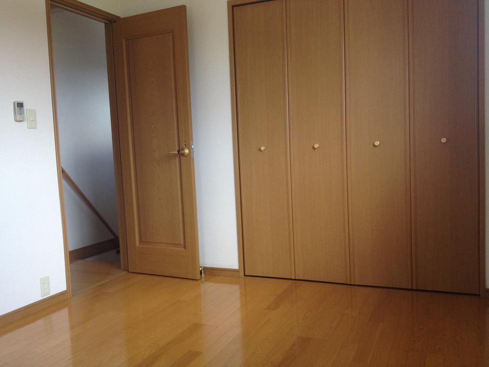 Non-living room. Room (August 2013) Shooting