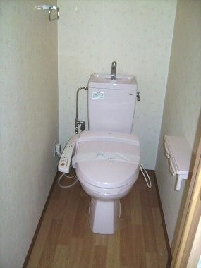 Toilet. With Washlet ☆